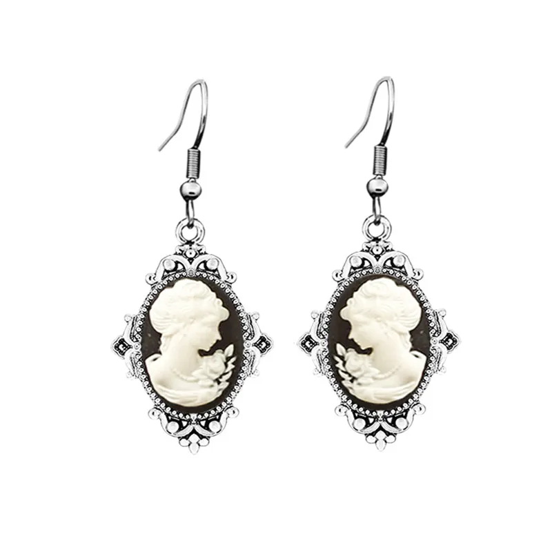 Vintage Look Lady Queen Cameo  - đánh giá và giá Resin Art Ring