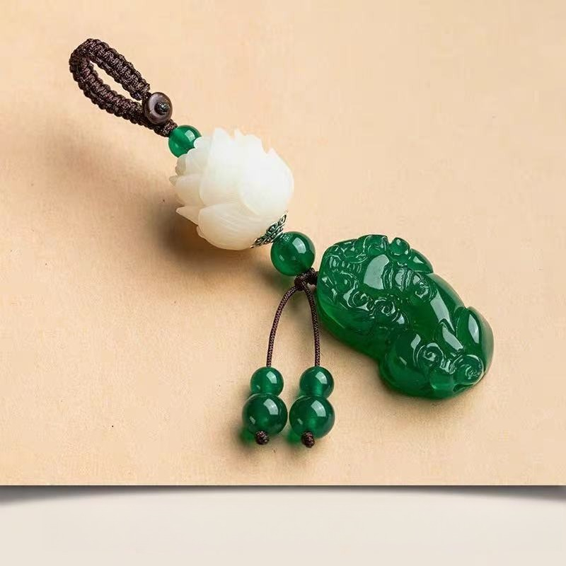 Pendant Lotus Keychain Car Cha - đánh giá và giá Resin Art Ring